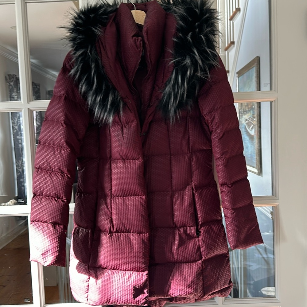 The North Face Garnet Red Parkina Hooded Winter Coat S Fur Hood